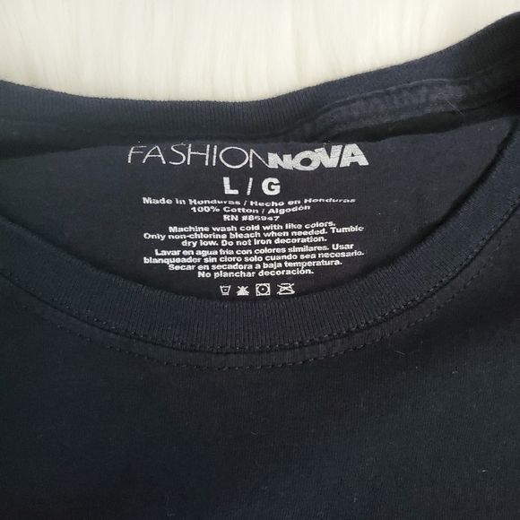 Fashion Nova NASA Tee - large - Picture 5 of 8